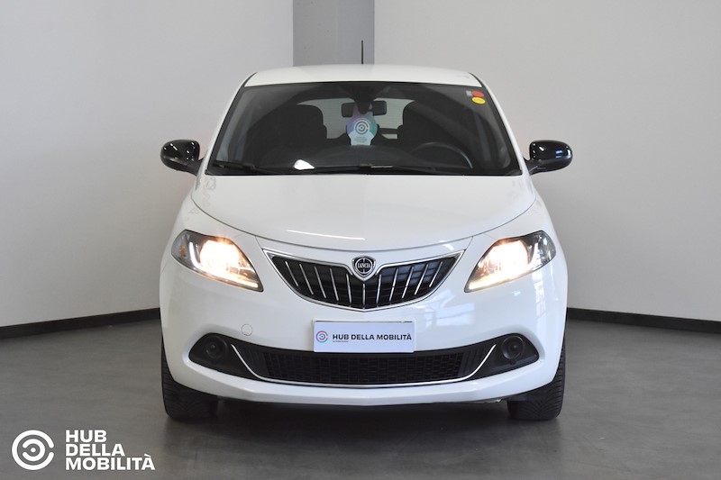 LANCIA Ypsilon 1.2 69 CV 5 porte GPL Silver